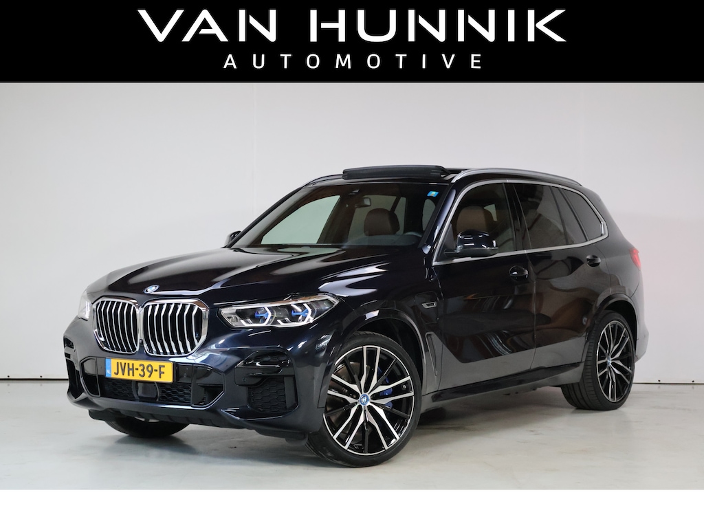 BMW X5 xDrive45e M-Sport | 360 | Pano | Trekhaak | Crystal | Memory