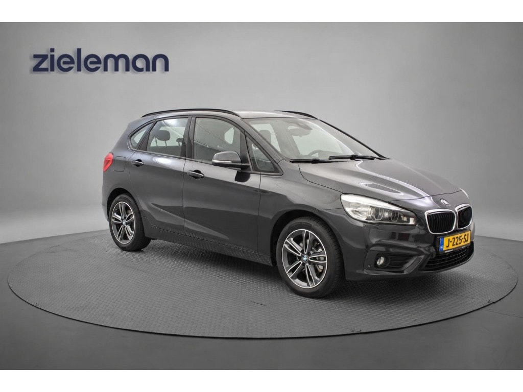 BMW 2-Serie Active Tourer 218i High Executive Automaat - Navi, Cruise, Clima, Stoelverw. Leer, Harman/Kardon
