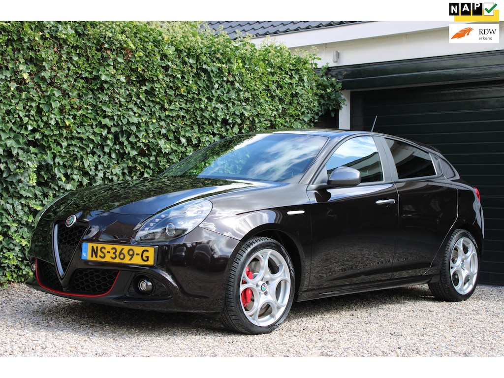 Alfa Romeo Giulietta 1.4 Turbo MultiAir Super | 170 PK | Automaat | Navi | PDC | Cruise