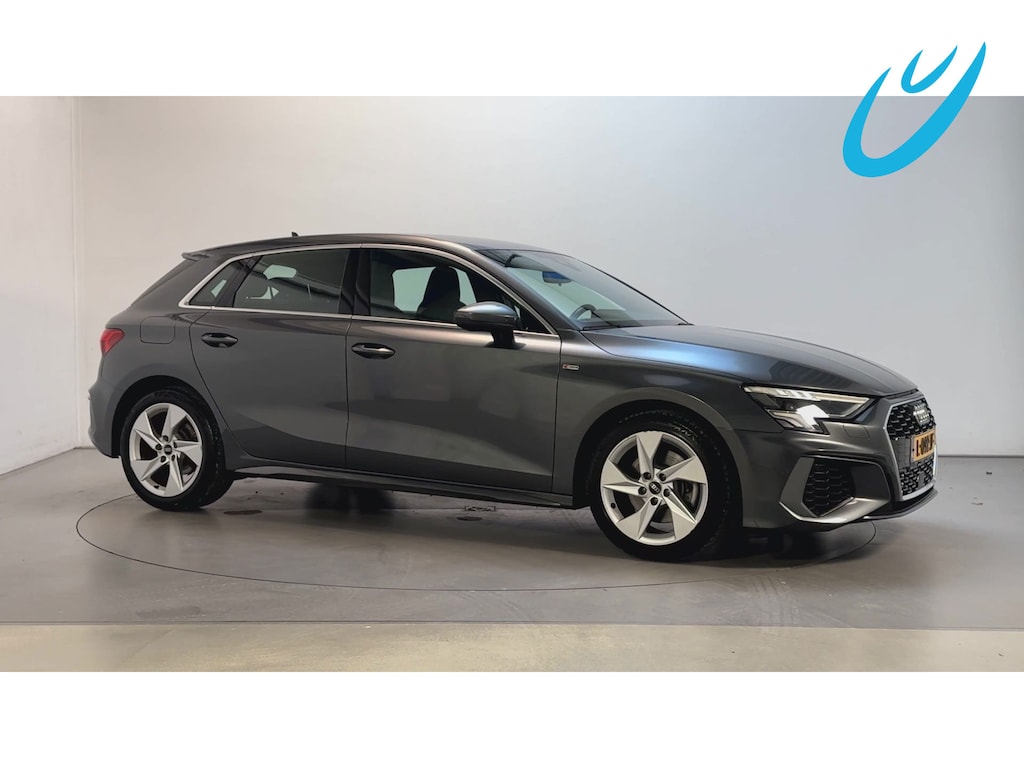 Audi A3 Sportback 30 TFSI S Edition Leder-Stof LED Virtual Cockpit Navigatie Parkeersensoren