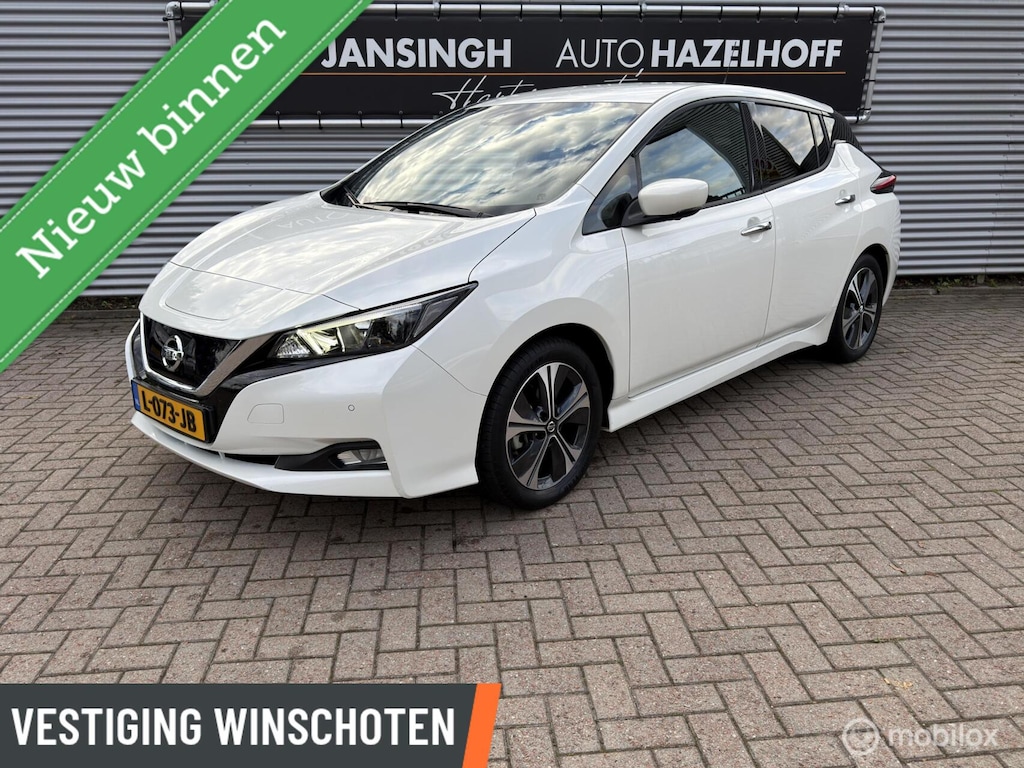 Nissan Leaf N-Connecta 40 kWh |SOH 92% | 360° Camera | Stoel/Stuurverwarming | Navi | ACC |