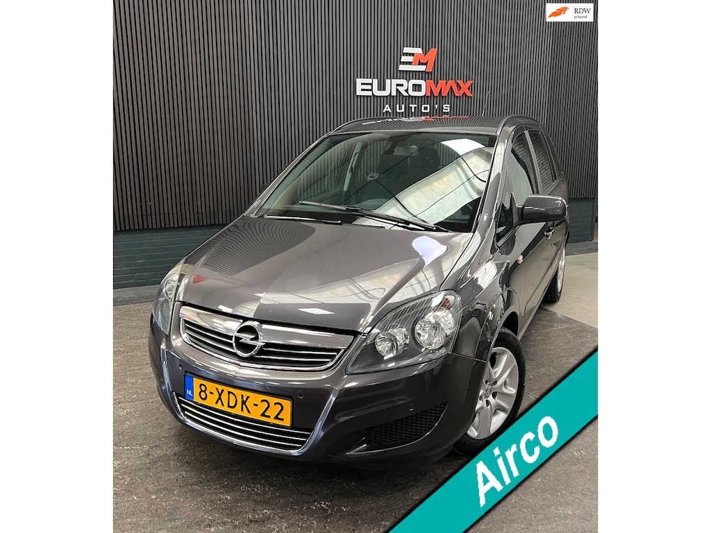Opel Zafira 1.6 111 years Edition- Goed onderhouden -7 persoons - Parksensor - Trekhaak - Airco - Cruise Control.