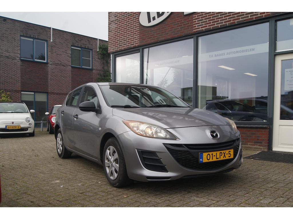 Mazda 3 1.6 105pk