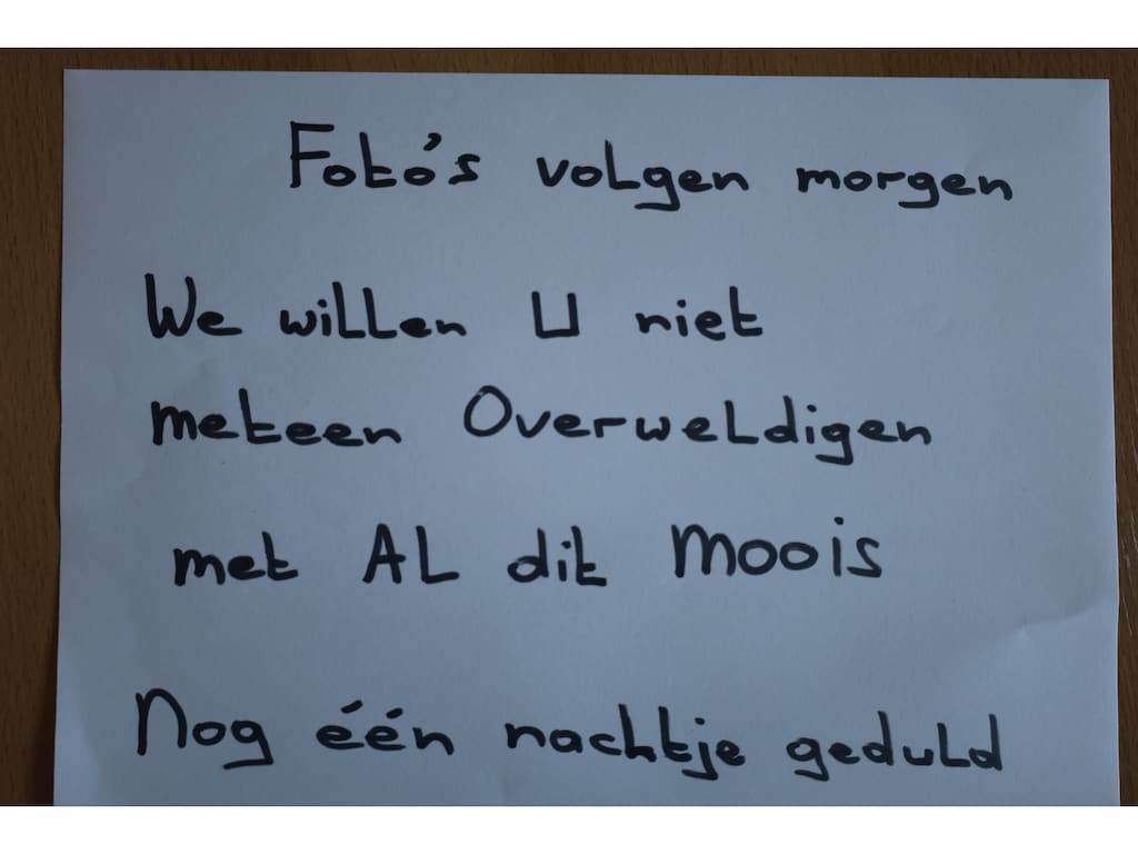 Volvo V70 2.0 T5 Nordic+ Automaat, NL, Boekjes, Rijkelijk uitgevoerd, Uitzonderlijk mooi, Beter wordt het niet