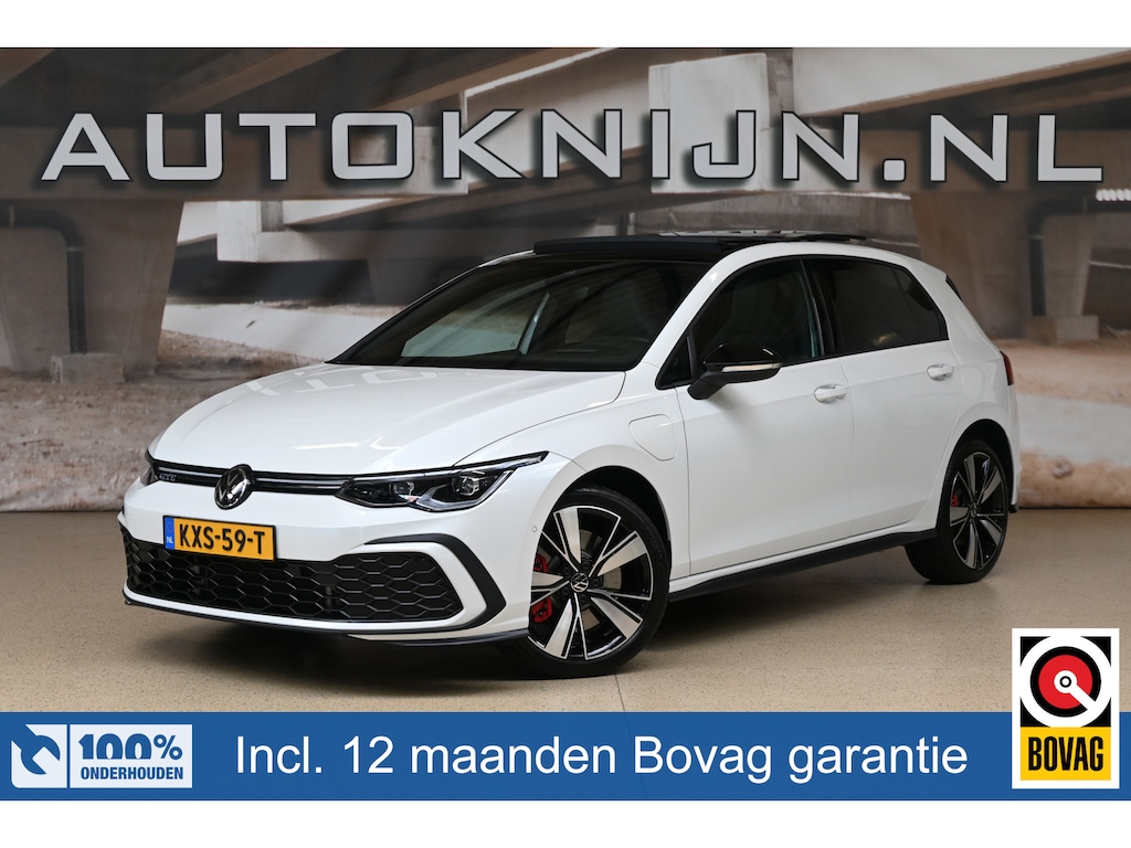 Volkswagen Golf 1.4 eHybrid 245pk GTE | DCC | Pano | Head-up | Trekhaak | 100% (Dealer) onderhouden label