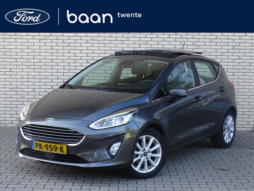 Ford Fiesta 1.0 Turbo 100pk Titanium | panoramadak | voorruitverw. | adaptieve cruise. | camera | B&O |