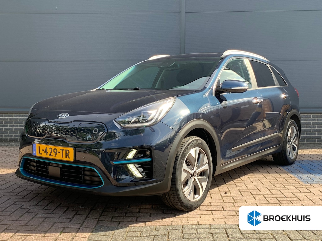 Kia Niro EV e-Niro DynamicPlusLine 64 kWh / Trekhaak / Dealer onderhouden / Apple carplay / Android auto / Navigatie / Achteruitrijcamera / Stoelverwarming / Cruise control /
