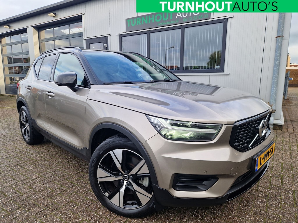 Volvo XC40 T4 Recharge R-Design | camera achter | Stoelverwarming en stuurverwarming | getinte ramen | Apple carplay
