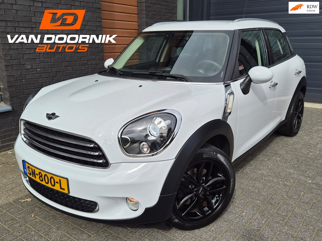 MINI Countryman 1.6 Cooper Chili Airco/Stoelverwarming/Xenon