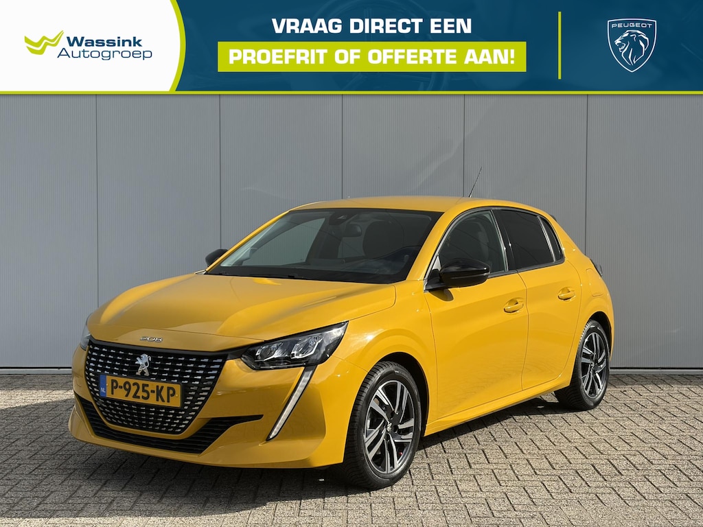 Peugeot 208 1.2 PureTech Allure Pack | CarPlay | Stoelverwarming | Camera | Startknop |