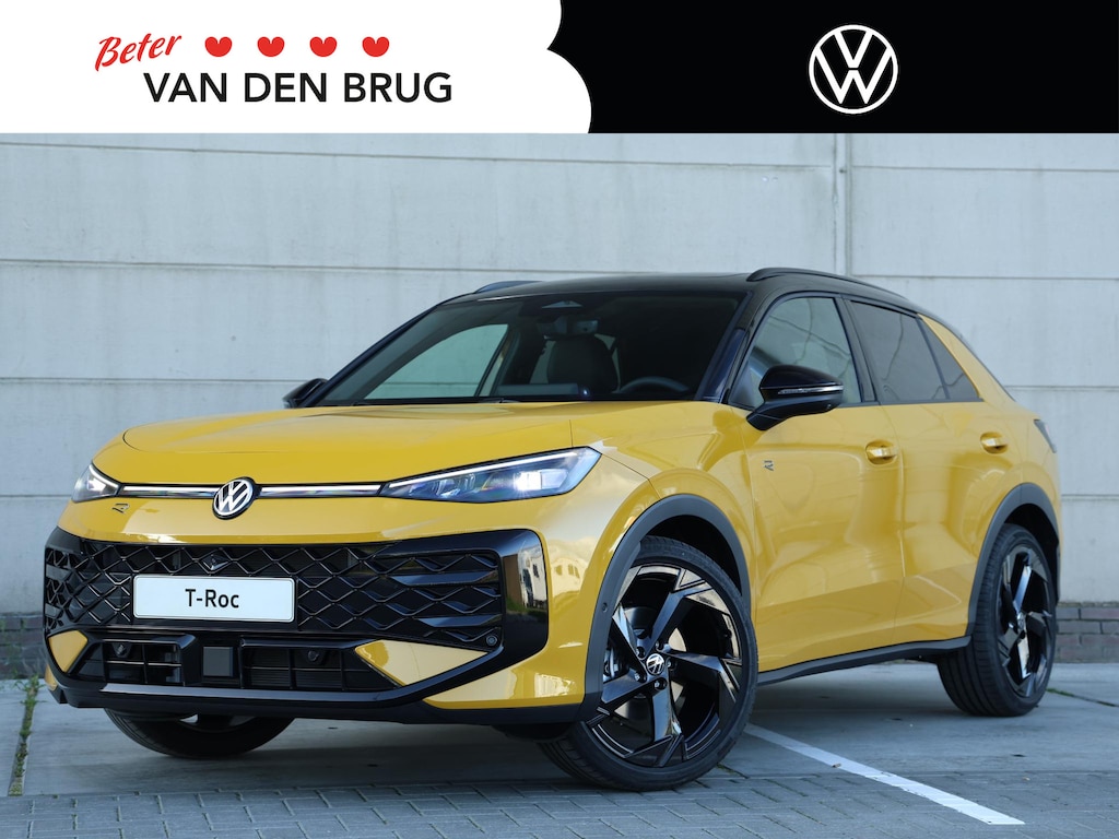 Volkswagen T-Roc R-Line First Edition 1.5 eTSI 150 PK | LED Matrix | Panoramadak | Trekhaak | Black Style | Electrische achterklep |