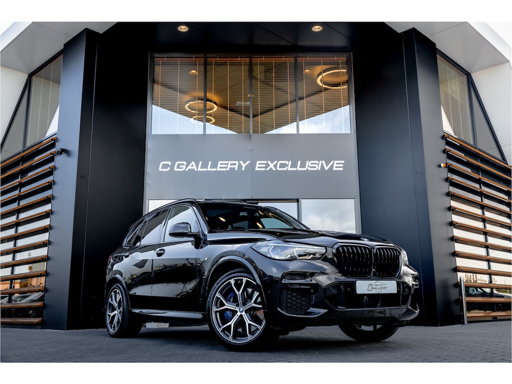 BMW X5 xDrive45e High Executive - M Sport | Panorama | Swarovski | H&K | Stoelkoeling | Elek. Trekhaak