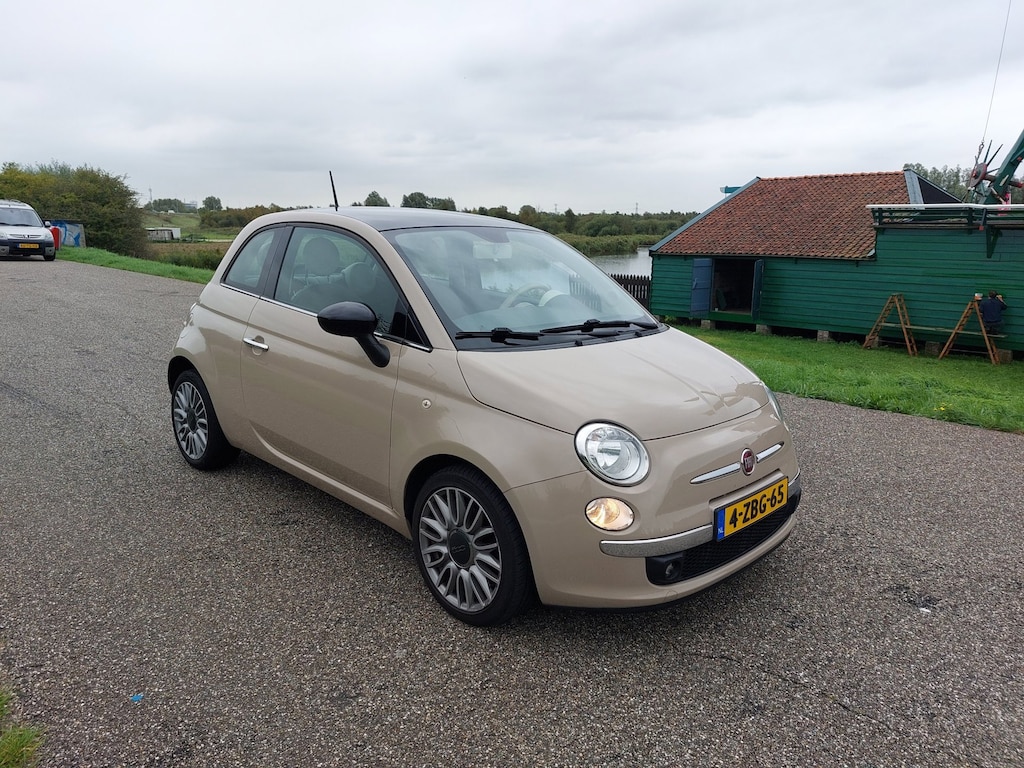 Fiat 500 0.9 TwinAir Easy. AIRCO, LEDER, PANORAMADAK!!