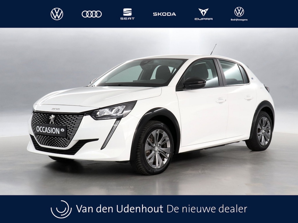 Peugeot e-208 EV Active Pack 50 kWh / Navigatie / Cruise Control / Parkeersensoren