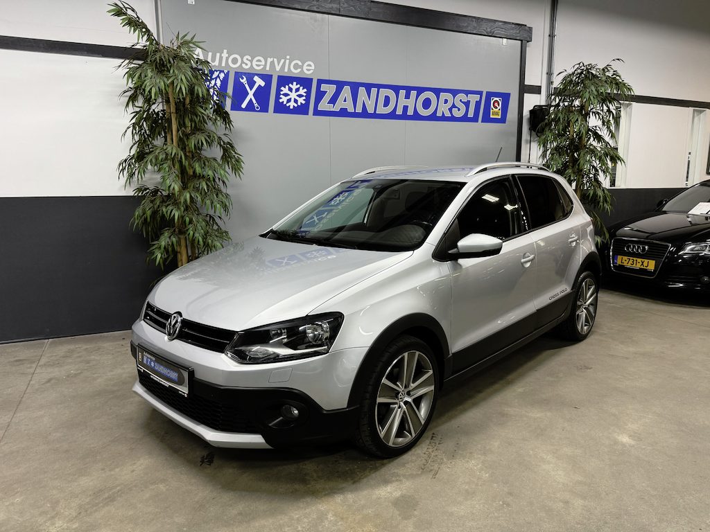 Volkswagen Polo 1.2-12V Cross Comf.line // 17 inch // Ecc