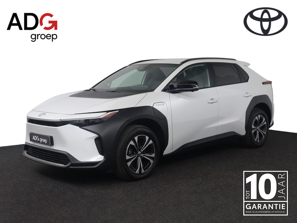 Toyota BZ4X Dynamic 71 kWh | SOH 96,7 % |  Stoelverwarming | Stuurwiel verwarming |