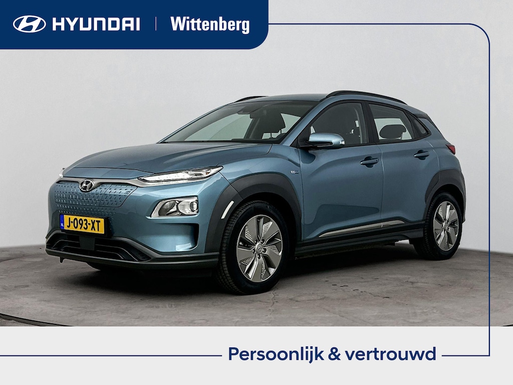 Hyundai Kona COMFORT 64 kWh <| PDC | 3 FASE | WARMTEPOMP | CAMERA | CLIMA | CRUISE ADAPT. | NAVI | APPLE CAR PLAY & ANDROID AUTO |