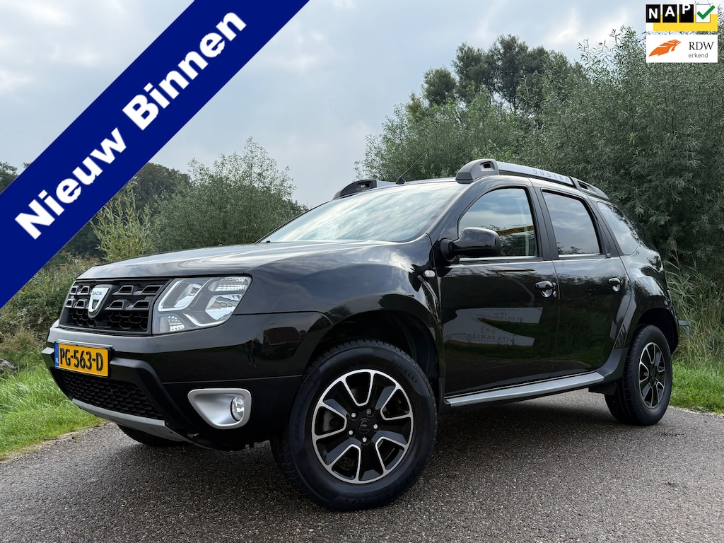 Dacia Duster 1.2 TCe Blackshadow | 2e Eigenaar | Leder | Camera | Navi | Stoelverwarming | Trekhaak | Airco | PDC | Cruise |