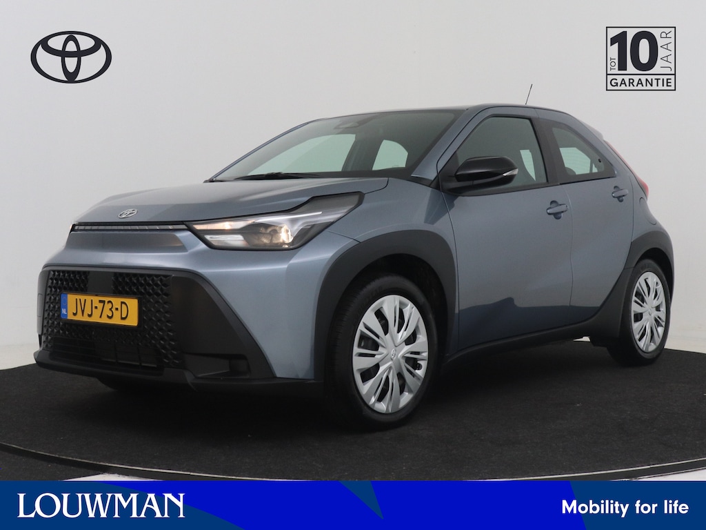 Toyota Aygo X Hybrid 115 play | BTW voertuig | Apple CarPlay/Android Auto | Climate Control | Cruise Control Adaptive | Achteruitrijcamera | Bluetooth | Elektrische ramen voor | Elektrisch verstelbare buitenspiegels | Buy & Drive