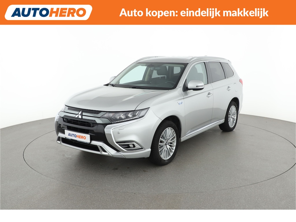 Mitsubishi Outlander 2.4 PHEV Intense+ |YA97428|