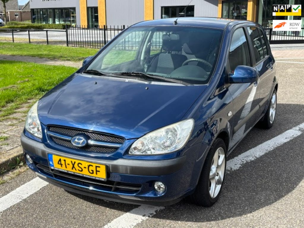 Hyundai Getz 1.4i Active Joy 5-Drs Airco Electric pakket Audio-CD/MP3 LMV 15" PDC Colorpakket Trekhaak Dealeronderh Apk 26/03/2027