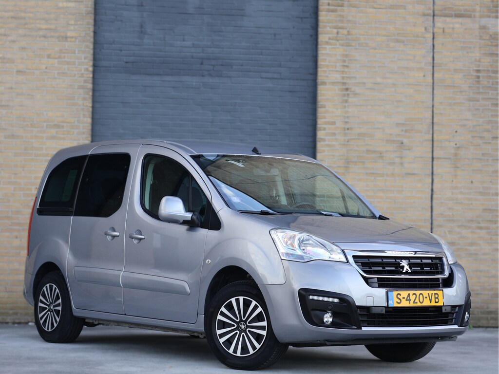 Peugeot Partner Tepee 1.2 PureTech Allure | Cruise | Camera | Led |