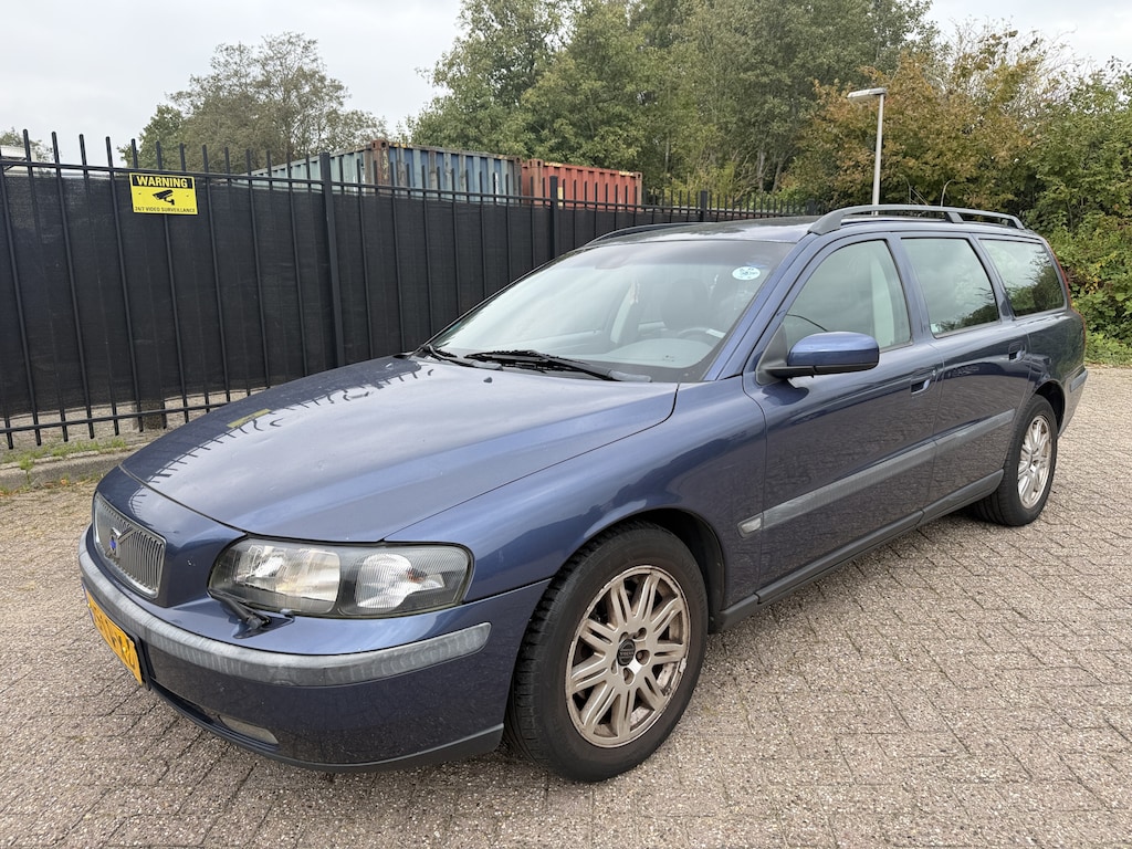 Volvo V70 2.4 Automaat Comfort Line Clima/Cruise/Trekhaak