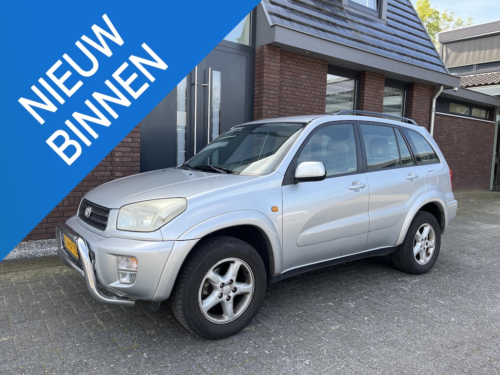 Toyota RAV4 2.0-16V VVT-i Sol