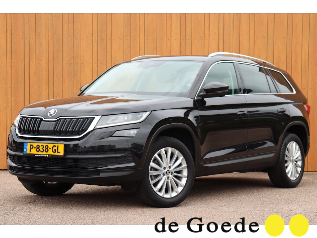 Skoda Kodiaq 1.5 TSI Bus.Ed. Plus 7persoons El.klep+trekhaak camera Digitaal-dashboard h.leer+vw