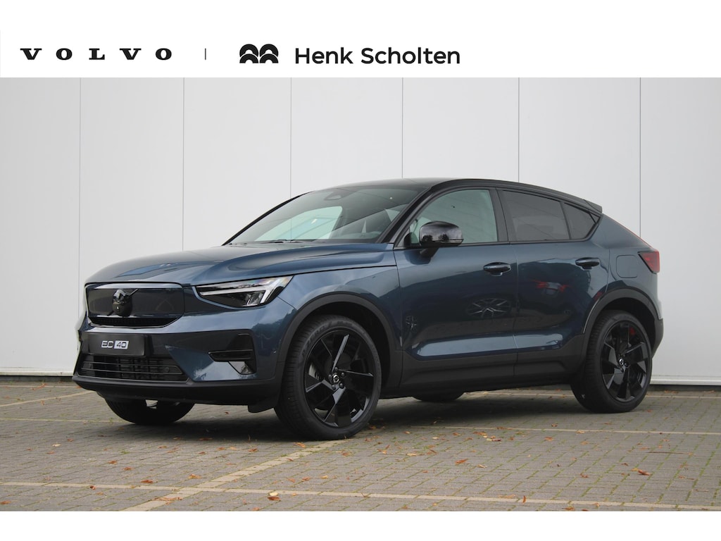 Volvo EC40 Single Motor Extended Range Ultra Europa 82 kWh | Eerste registratie september 2026 | Black Edition | Panoramadak | Semi-elektrische trekhaak | Verwarmbare voorstoelen+stuurwiel | Elektrisch bedienbare voorstoelen | 360 graden camera | Premium Audio by Harman Kardon | Warmtepomp | Adaptieve Cruise Control | 20 inch lichtmetalen velgen