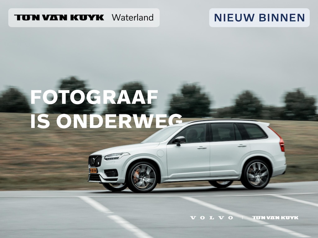 Volvo XC60 2.0 T6 Plug-in hybrid AWD Ultra Dark Automaat / Panoramadak / Luchtvering / 360* camera / Head-up display / Trekhaak / Privacy Glass