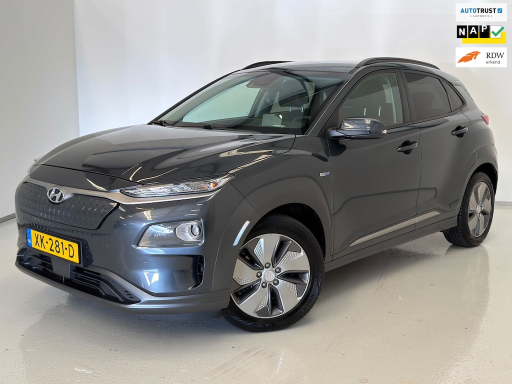 Hyundai Kona Electric EV Premium 64 kWh / HUD / Camera / 2e eig. / NL-auto