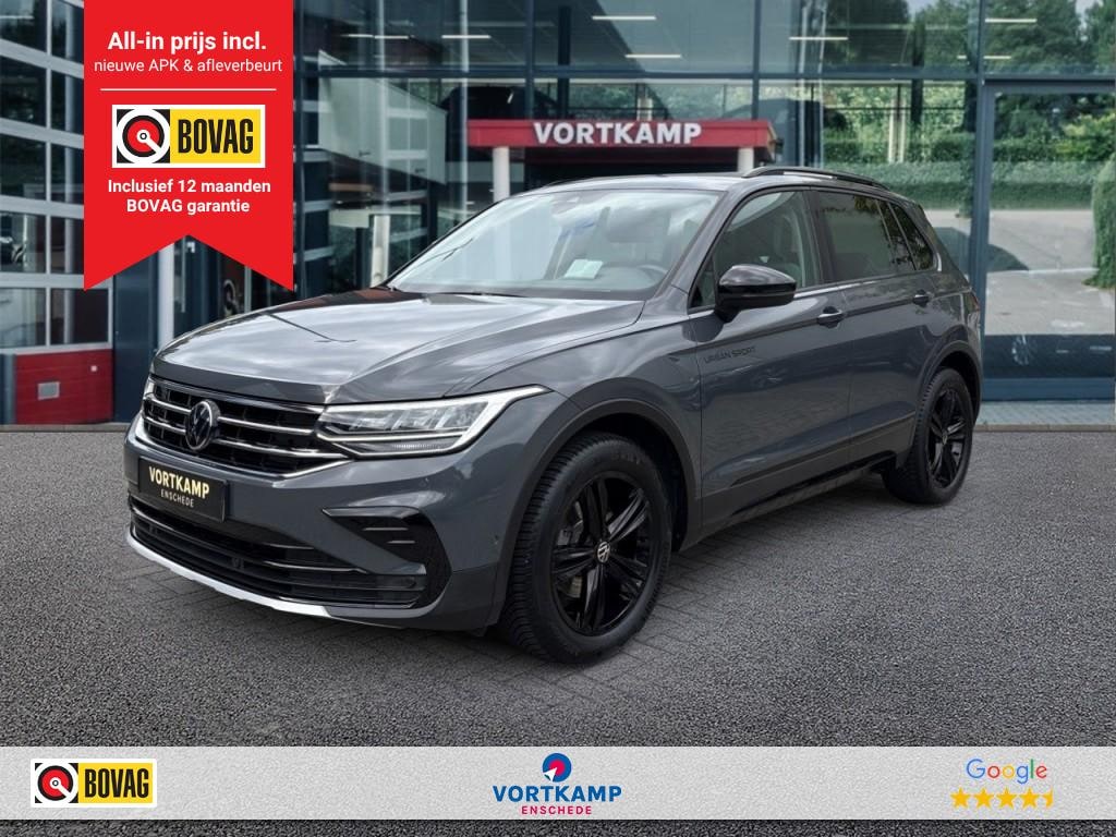 Volkswagen Tiguan 1.5 TSI DSG Urban SPORT TREKHAAK/E-KLEP/PDC/ACC/HUD/STOEL+STUURVERW