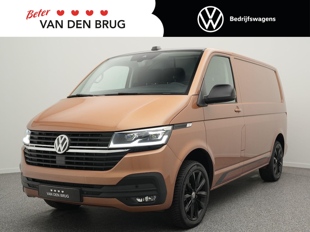 Volkswagen Transporter 2.0 TDI 204 pk Edition 4-Motion | Edition Pakket | Navigatie | Adaptive Cruise controil | Airco | App connect | LED | Camera | Digital cockpit | PDC | Afneembare Trekhaak | Bijrijders bank | Betimmering |