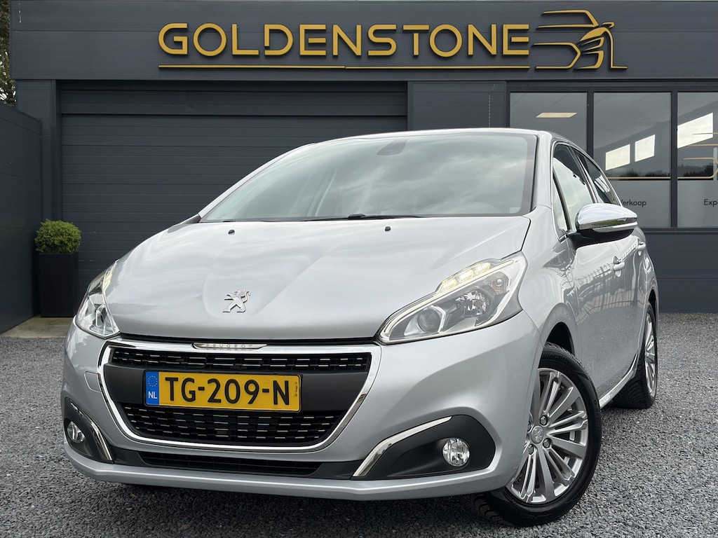 Peugeot 208 1.2 PureTech Blue Lease Executive ✓Dealer Onderhouden✓2e Eigenaar✓Navi✓Carplay✓Clima✓Cruise✓Pdc✓5 Deurs✓16'' Lm velgen✓N.A.P✓Apk tot 09-2027