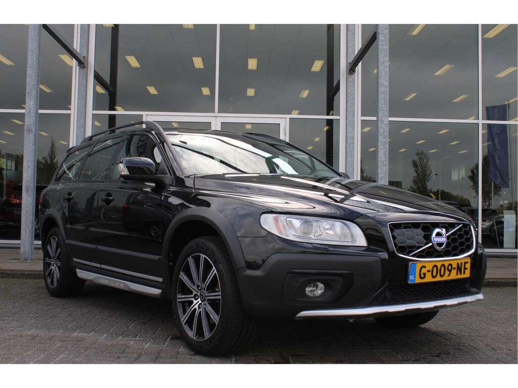 Volvo XC70 D4 181PK Automaat FWD Inscription Edition | Trekhaak | Adapt. Cruise | El. Stoelen | Verw. Voorstoelen & Achterbank | Keyless |