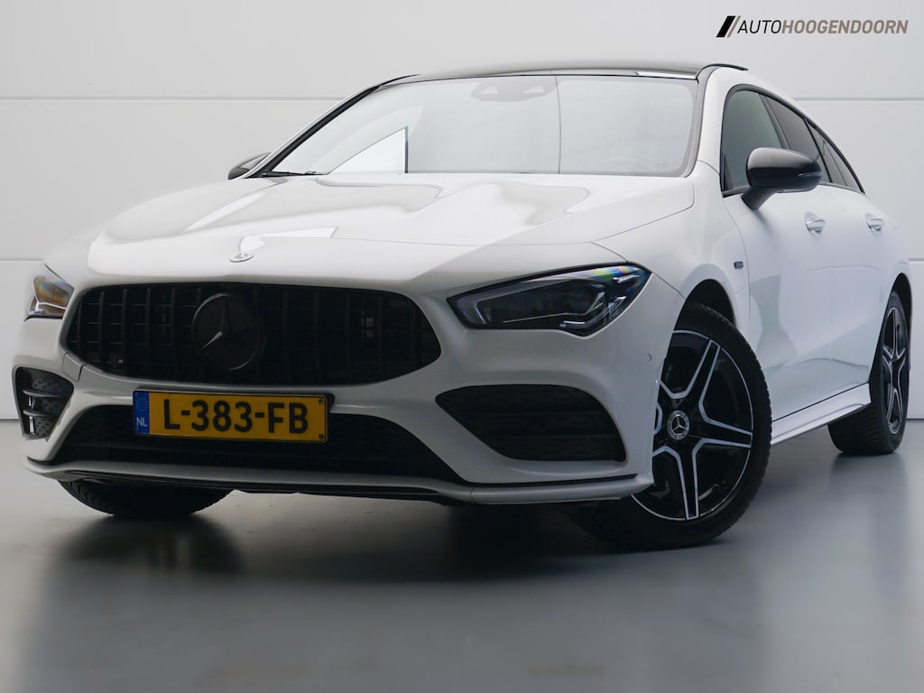 Mercedes-Benz CLA Shooting Brake 250 e Business Solution AMG Limited (APPLE CARPLAY,PANORAMADAK,MEMORY,SFEERVERLICHTING)