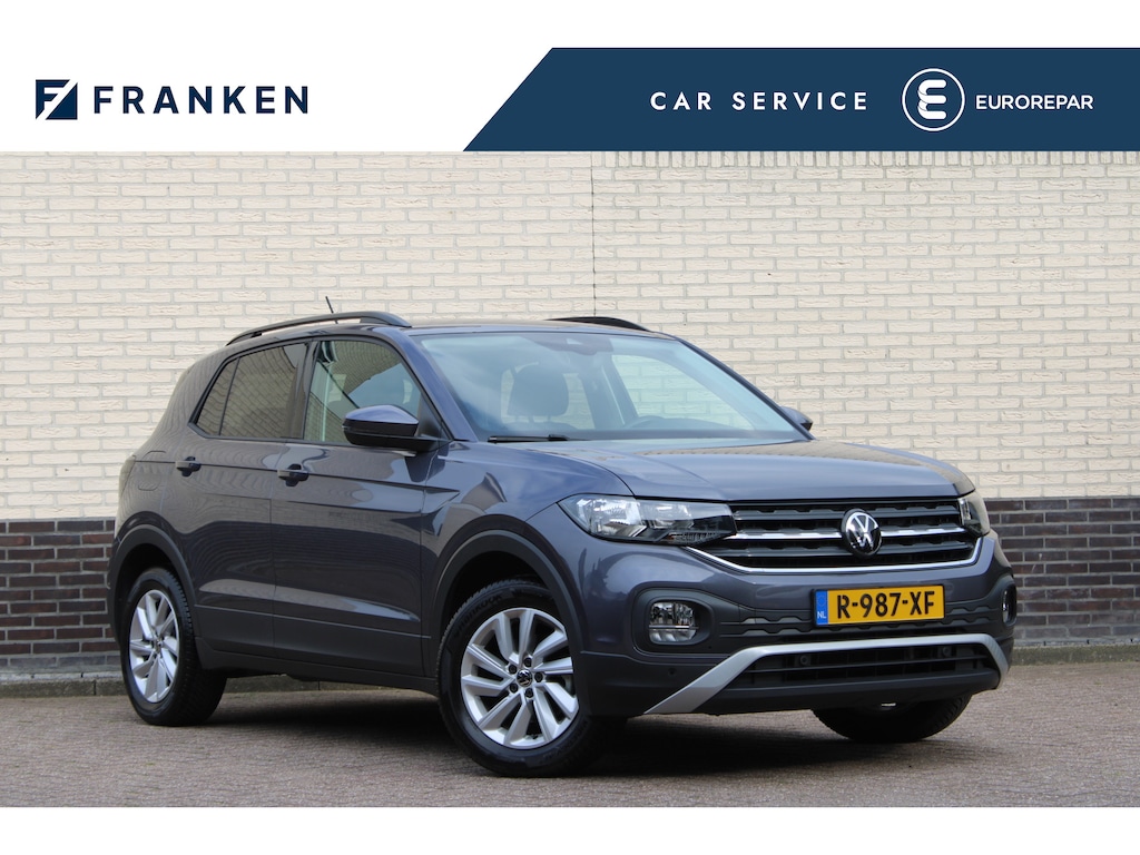 Volkswagen T-Cross 1.0 TSI Life | Adaptieve cruise | BLIS | Trekhaak | Stoelverwarming | Carplay