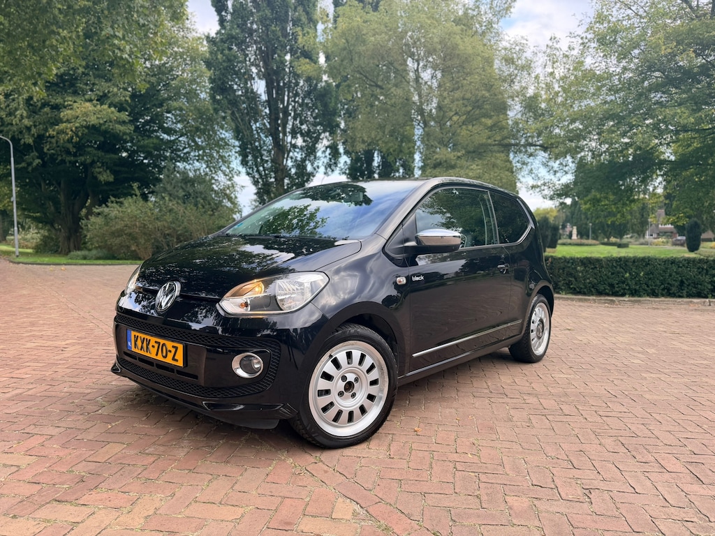 Volkswagen Up! 1.0 UP! Black ed. High! | Stoelverw. | 1e eig. | Dealeronderhouden
