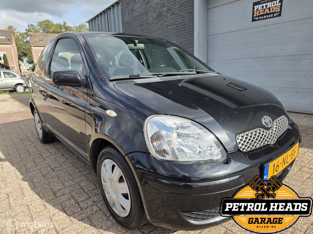 Toyota Yaris 1.3 VVT-i Sol Airco | APK 7-2027 | Netjes!