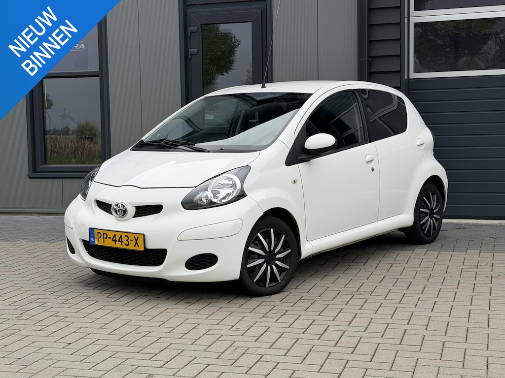 Toyota Aygo 1.0-12V Access | Airco | Getinte Ramen |