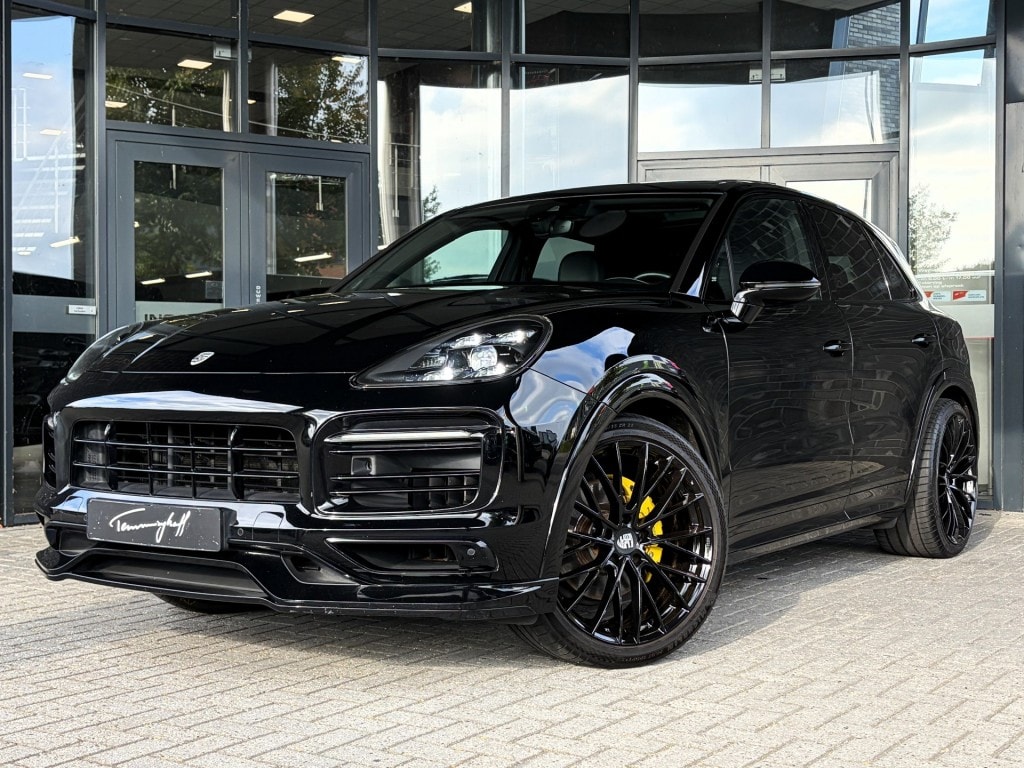 Porsche Cayenne 3.0 E-HYBRID - ORG. NL. - TECHART - PANO - TREKH. - 22 INCH