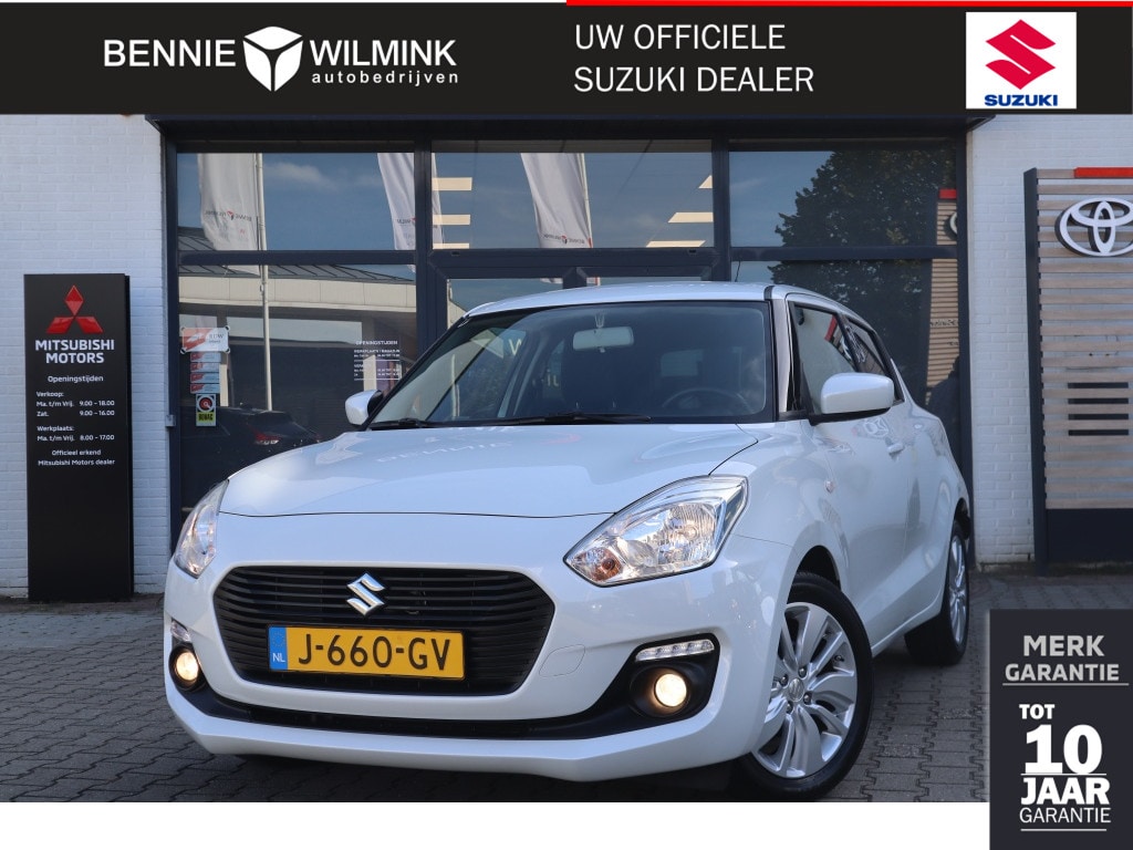 Suzuki Swift 1.2 Select Hybrid Carplay | Camera