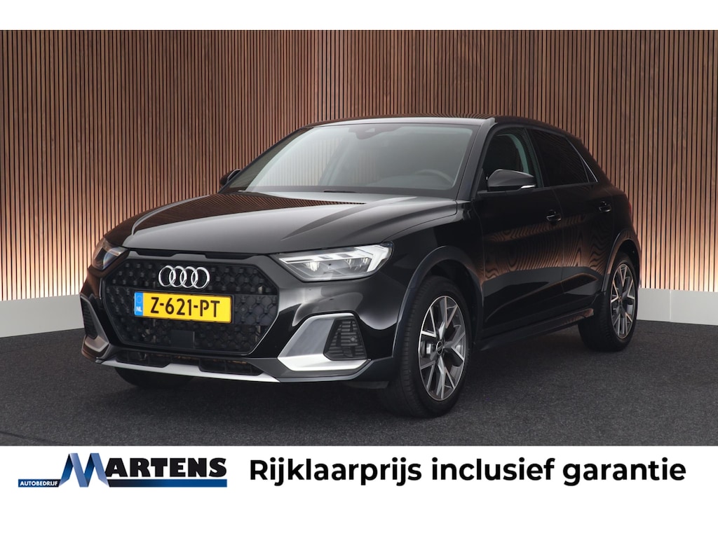 Audi A1 Allstreet 30 TFSI 110pk S-Tronic Advanced edition Keyless LED Navigatie Stoelverwarming Sportstoelen
