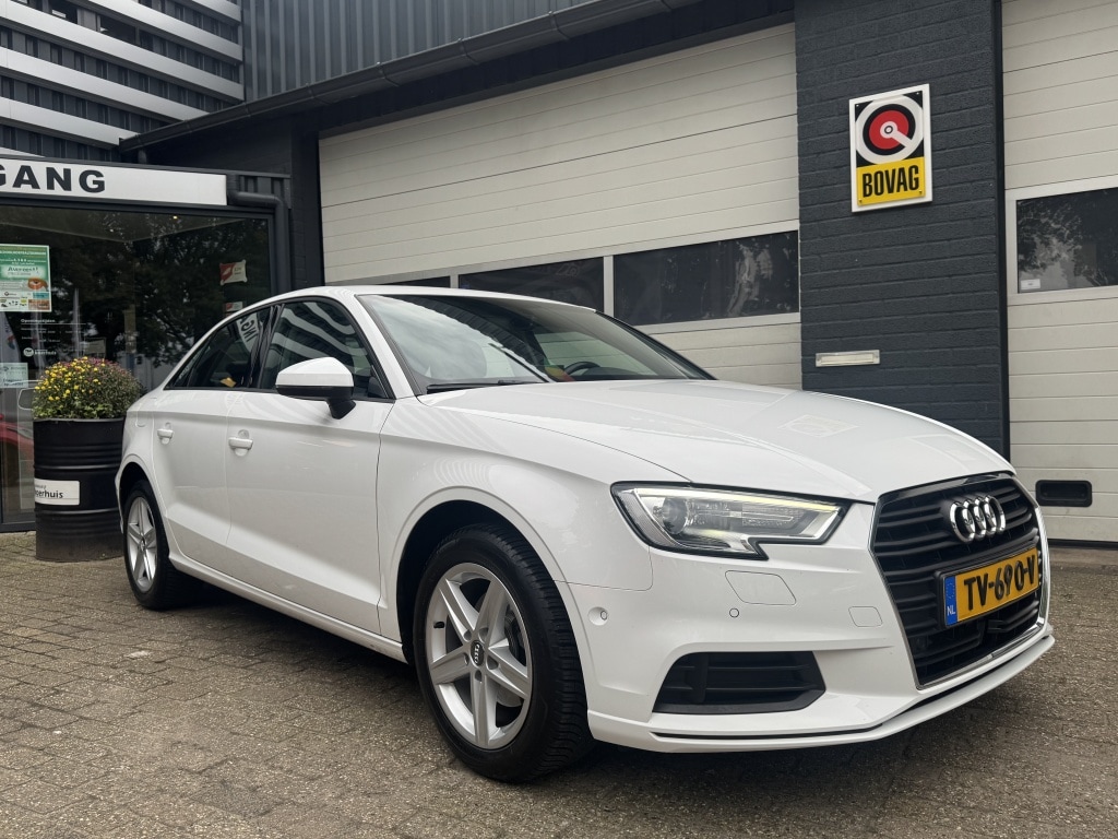 Audi A3 Limousine S-Line Leer/camera/ada 30 TFSI