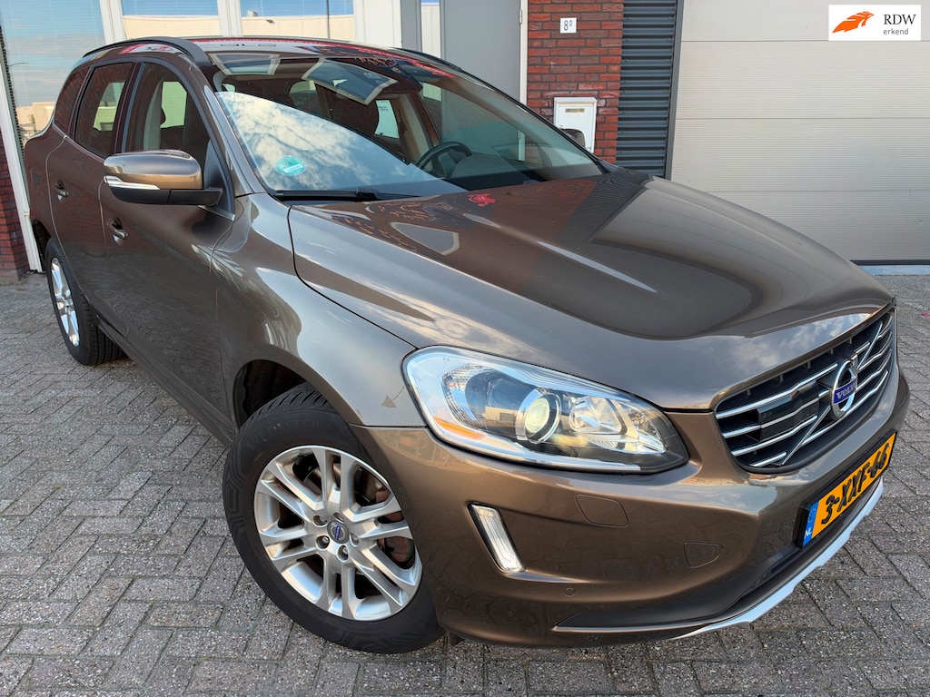 Volvo XC60 2.0 D4 FWD Summum / Navi / PDC / Memory / Blis / AUT / Stoelverw