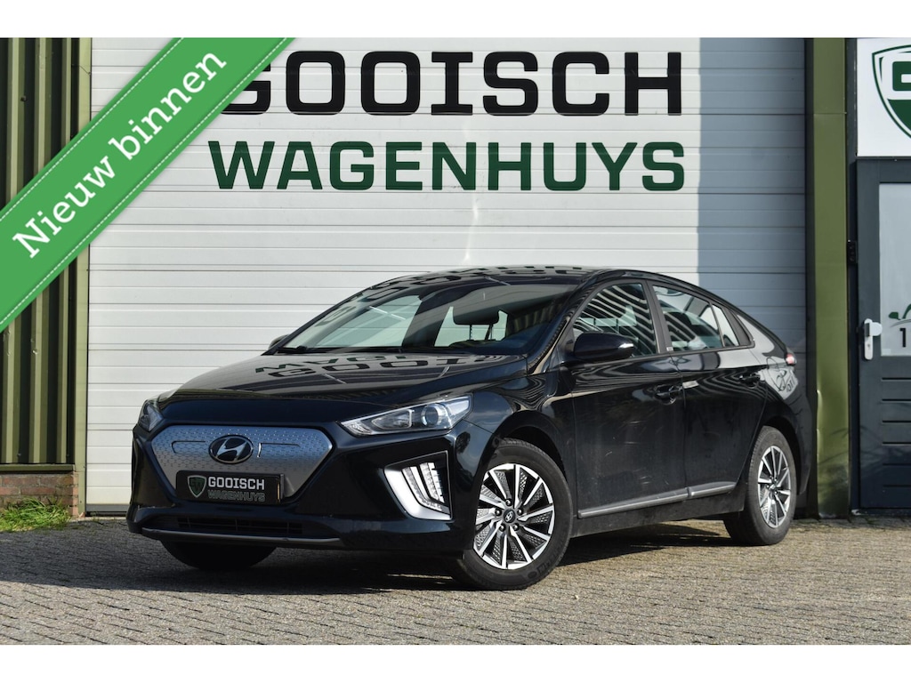 Hyundai Ioniq i-Motion EV 38 kWh | Camera | Keyless | Carplay |
