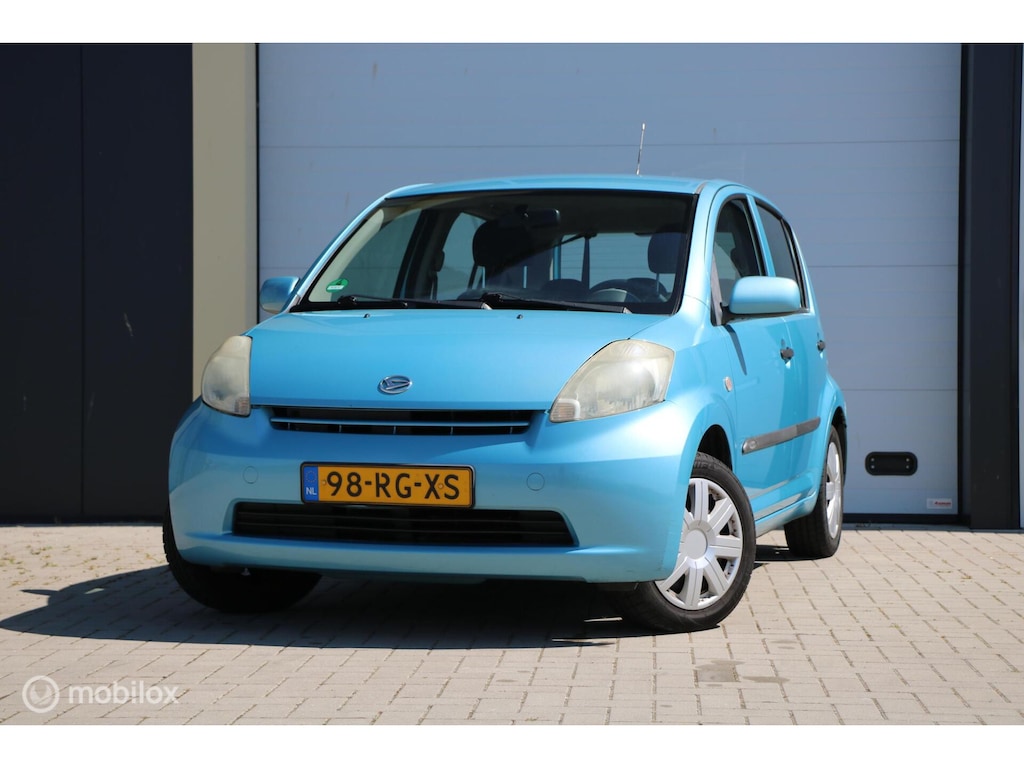 Daihatsu Sirion 2 1.0-12V Trend