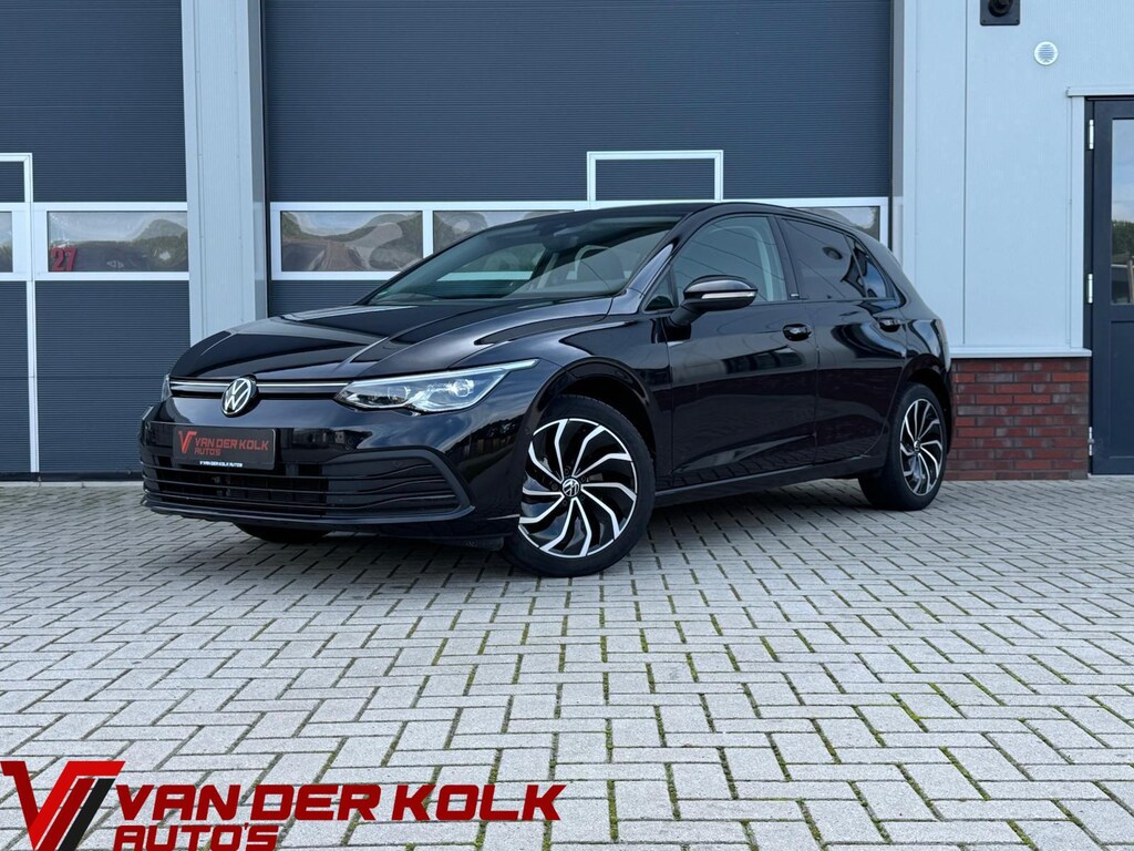 Volkswagen Golf 1.5 eTSI Style | Digital Cockpit | Full LED | IQ Drive | Sfeerverlichting | CarPlay | Climate | Adaptive Cruise | Navigatie
