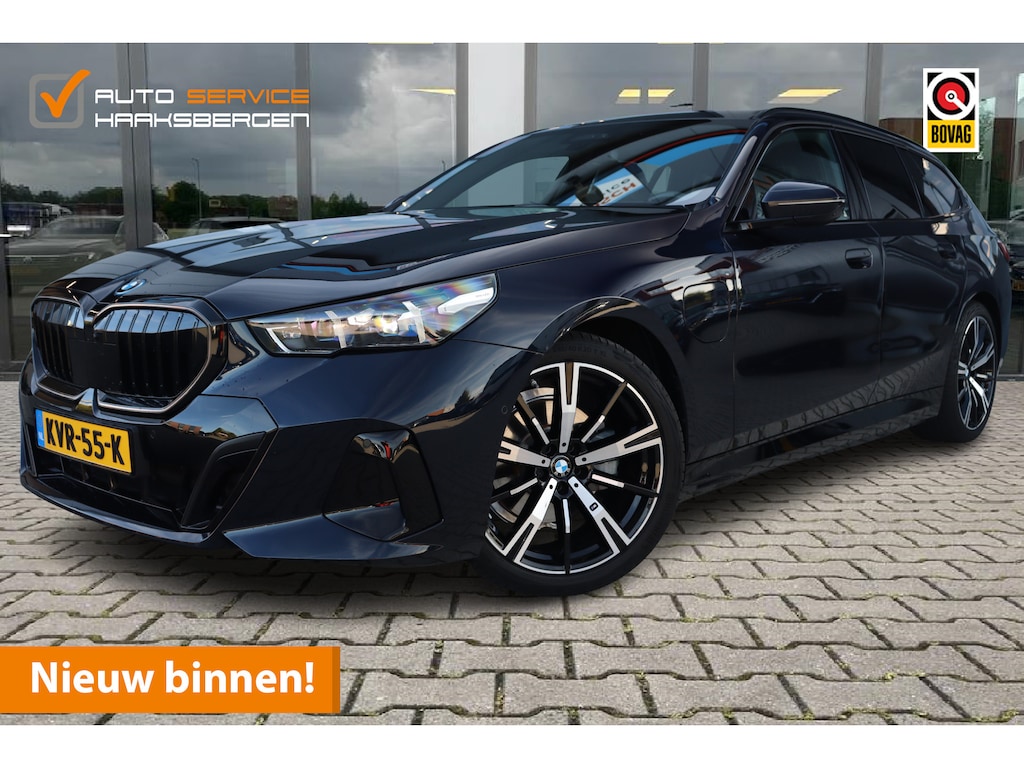 BMW 5-Serie Touring 530e M-Sport | Pano | 360 Camera | Memory |